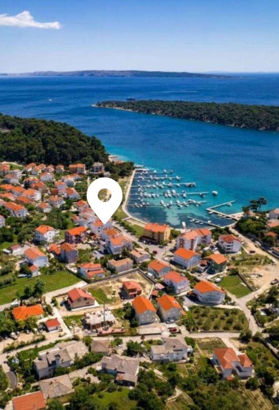 Apartmani Devcic Palit Exterior foto